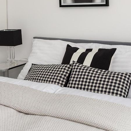 Rent Like Home - Plac Grzybowski 6 Varşova Dış mekan fotoğraf