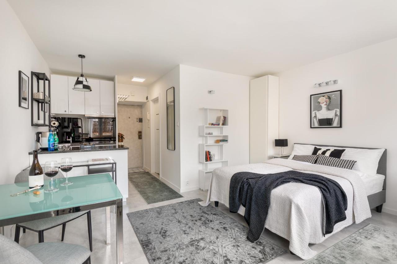 Rent Like Home - Plac Grzybowski 6 Varşova Dış mekan fotoğraf