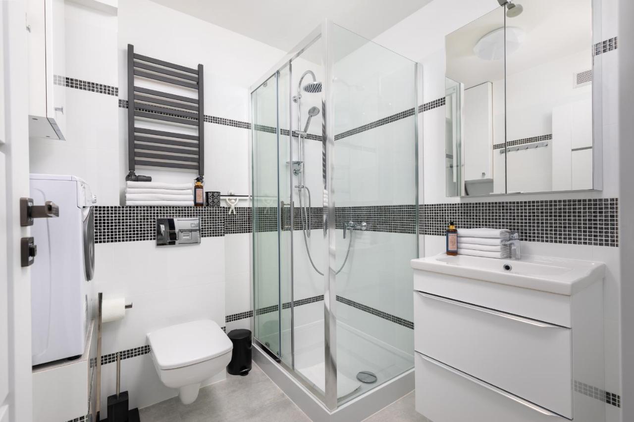 Rent Like Home - Plac Grzybowski 6 Varşova Dış mekan fotoğraf
